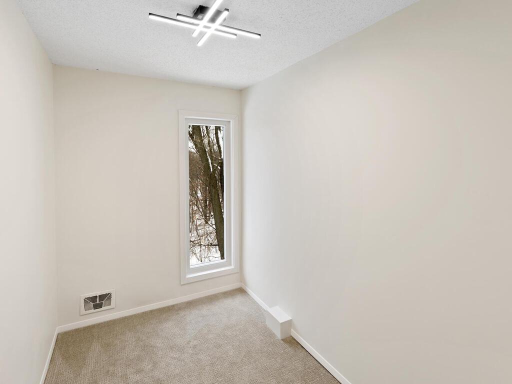 75 E Pleasant Lake Road North Oaks MN 55127 - Pleasant Lake 6825526 image31