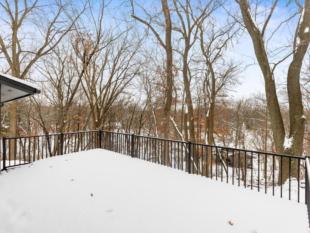 75 E Pleasant Lake Road North Oaks MN 55127 - Pleasant Lake 6825526 image41