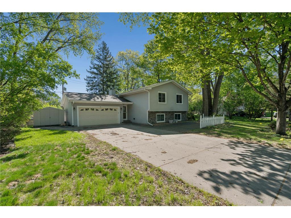 75 Pleasant Lane E Excelsior MN 55331 7080552 image2