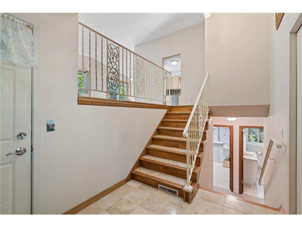 75 Pleasant Lane E Excelsior MN 55331 7080552 image6