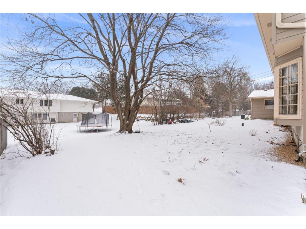 75 Rhode Island Avenue S Golden Valley MN 55426 7016496 image7