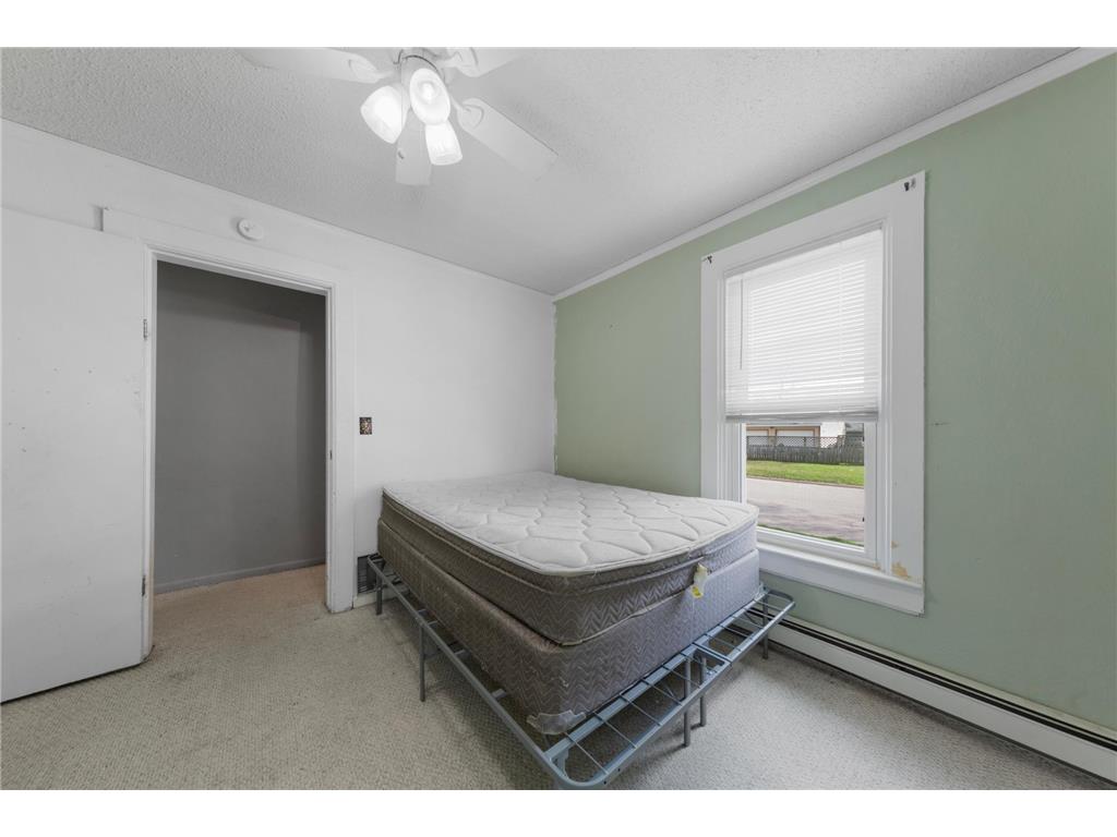 75 S Montgomery Avenue Le Center MN 56057 7070648 image12