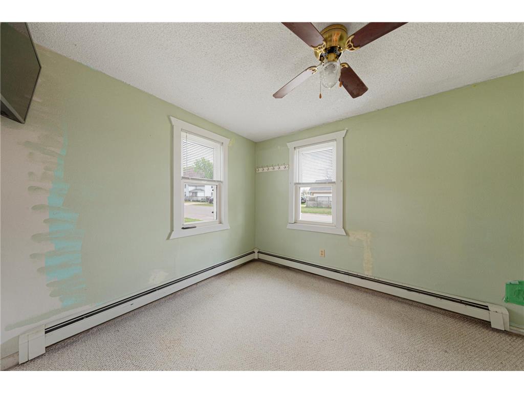 75 S Montgomery Avenue Le Center MN 56057 7070648 image16