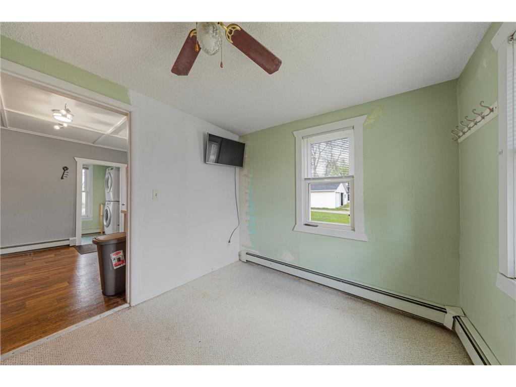75 S Montgomery Avenue Le Center MN 56057 7070648 image17