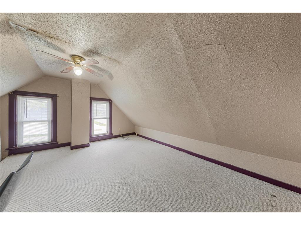 75 S Montgomery Avenue Le Center MN 56057 7070648 image19