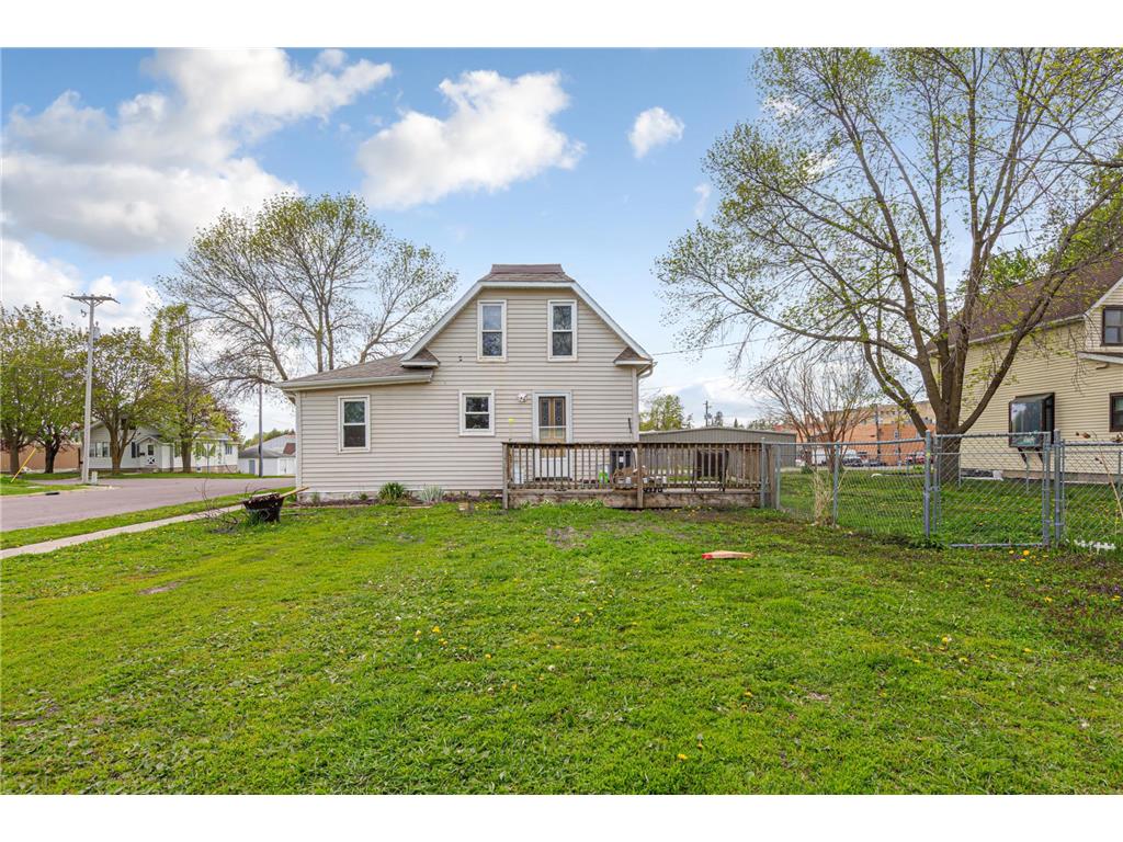 75 S Montgomery Avenue Le Center MN 56057 7070648 image22