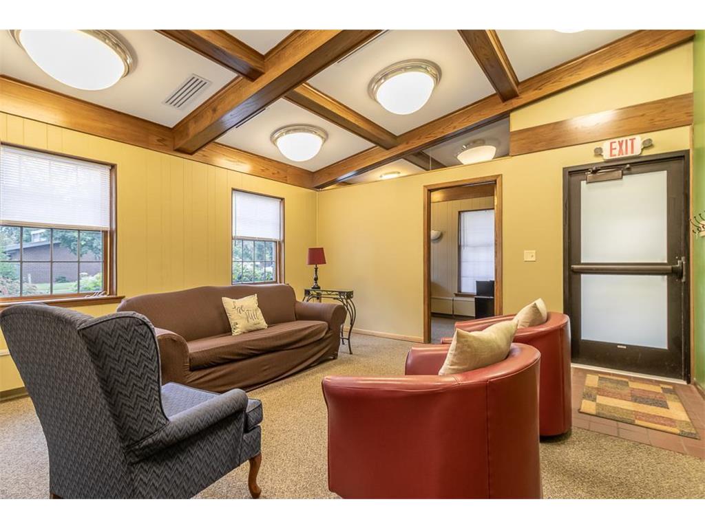 75 Teton Lane #200 Mankato MN 56001 - Dorothy 6758434 image5