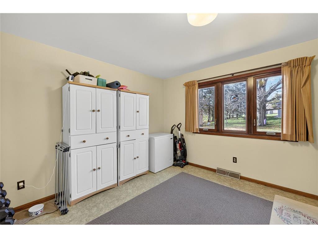 75 Wilson Street Lewiston MN 55952 6821691 image27