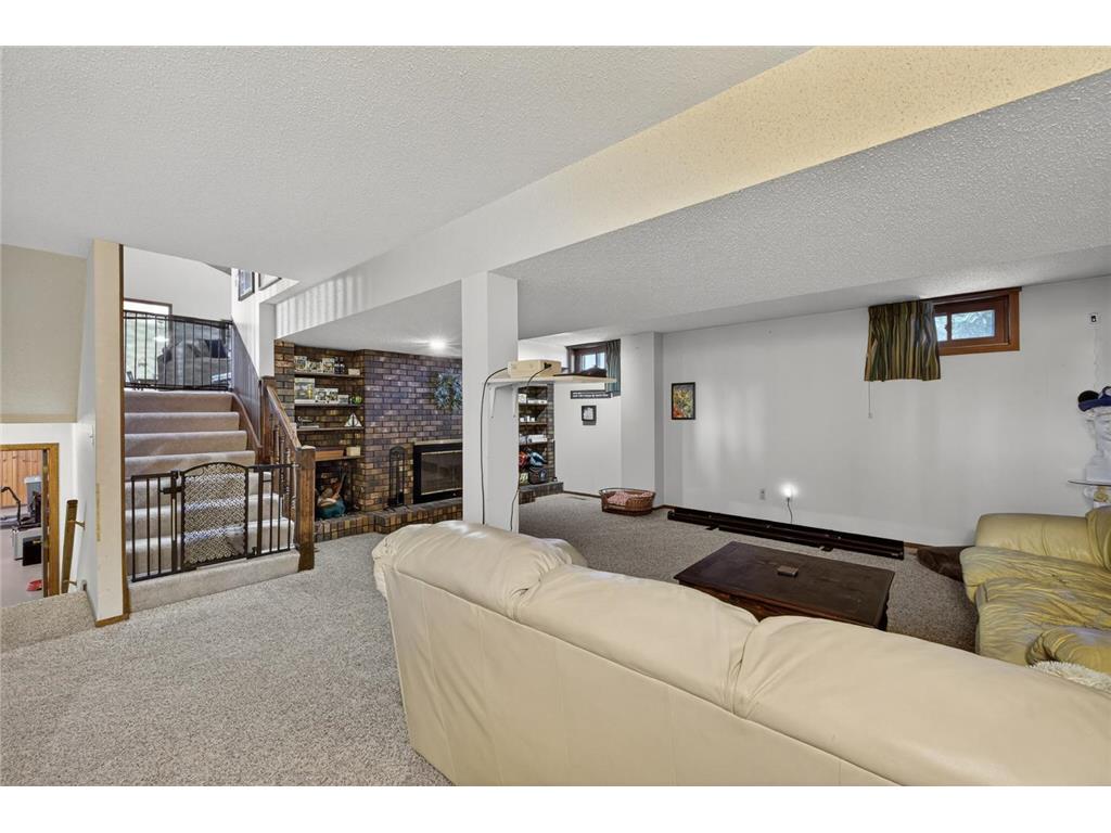 75 Wilson Street Lewiston MN 55952 6821691 image32