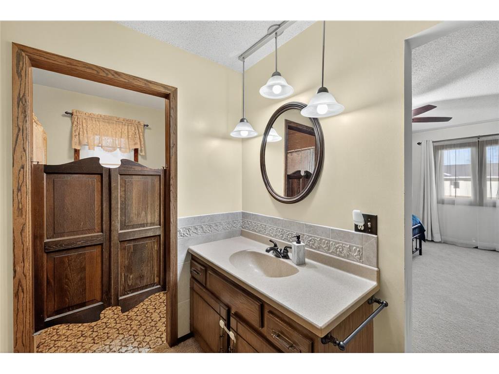 75 Wilson Street Lewiston MN 55952 6821691 image50