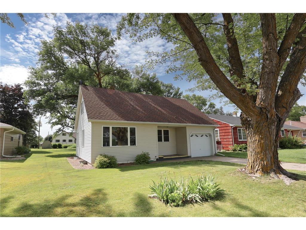 750 Clark Avenue Gibbon MN 55335 6766949 image1