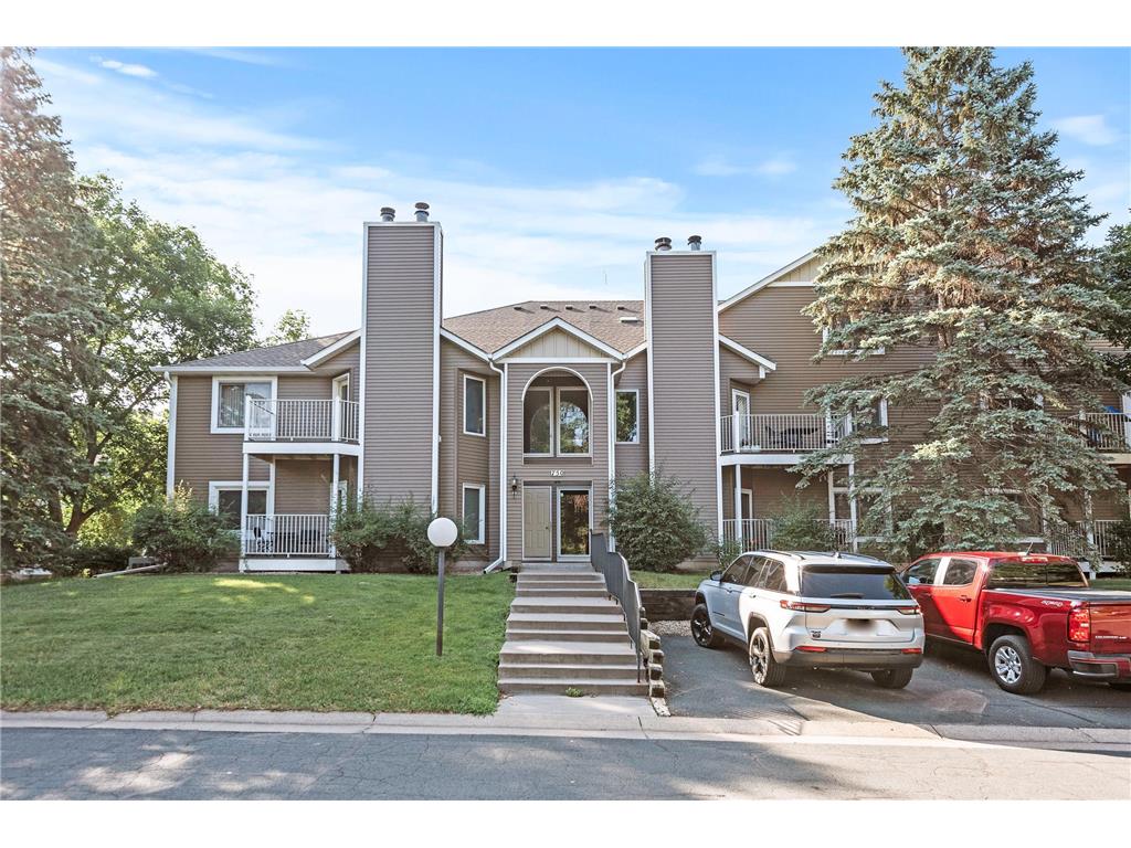 750 County Road F W #916 E Shoreview MN 55126 6397990 image1