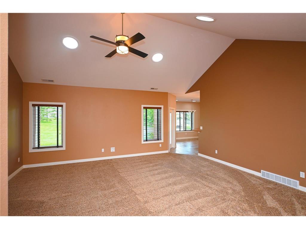 750 Lake Forest Circle Detroit Lakes MN 56501 7098262 image4