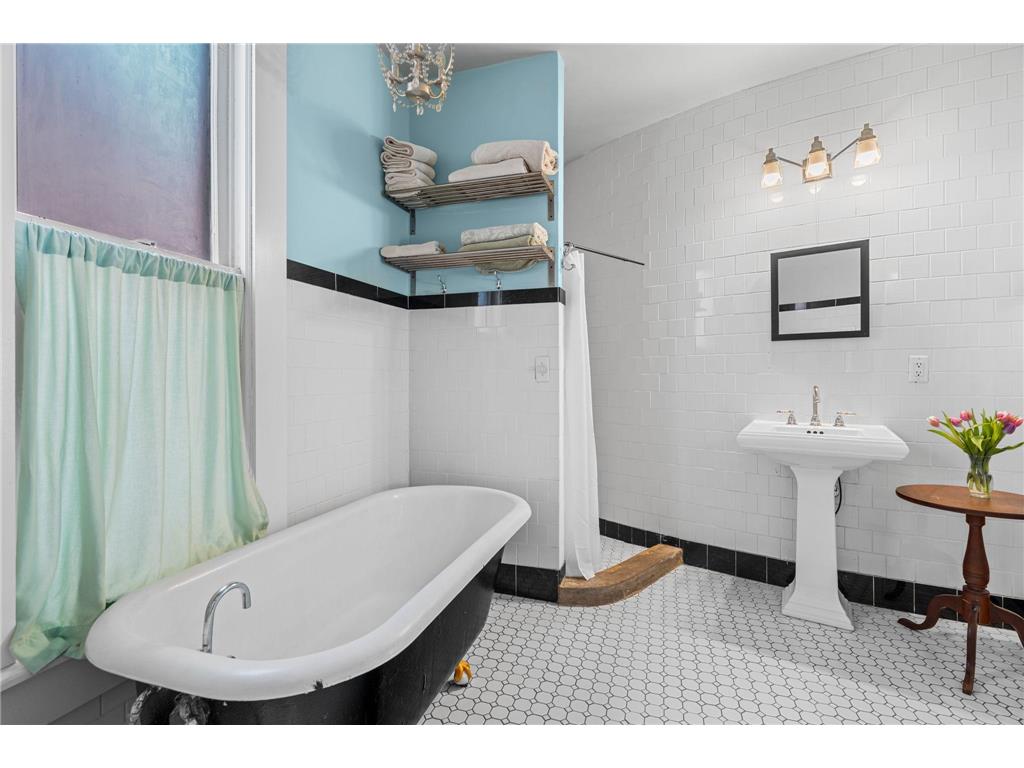 750 Margaret Street Saint Paul MN 55106 7059382 image24