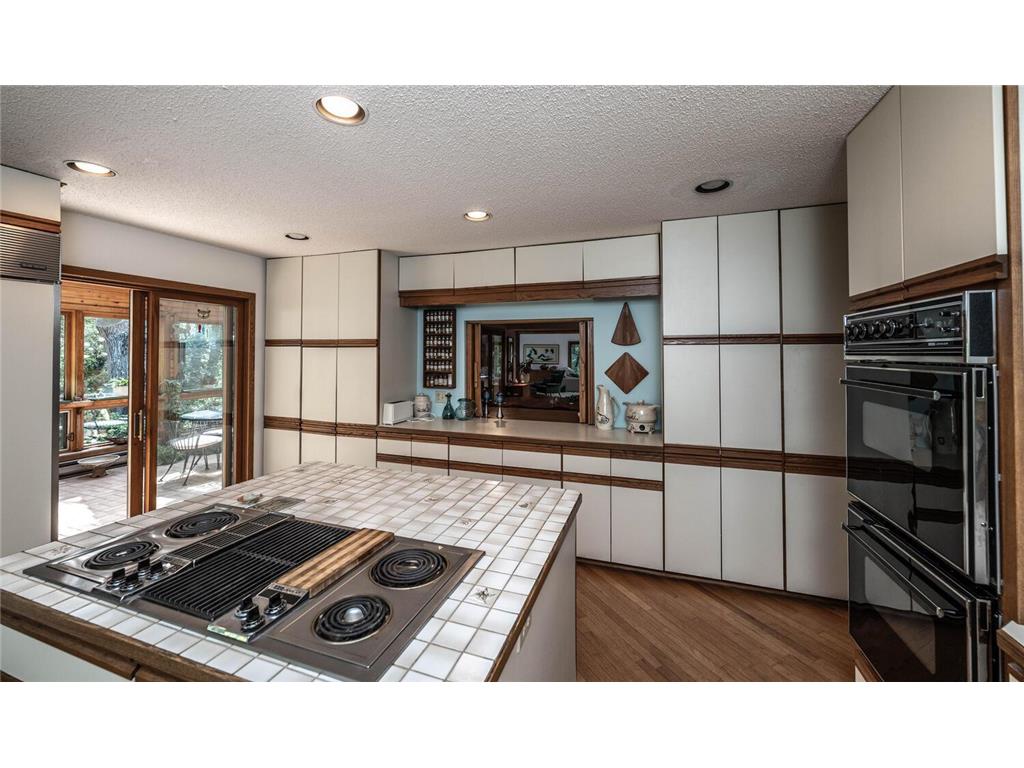 750 Mohican Lane Mendota Heights MN 55120 6587474 image11