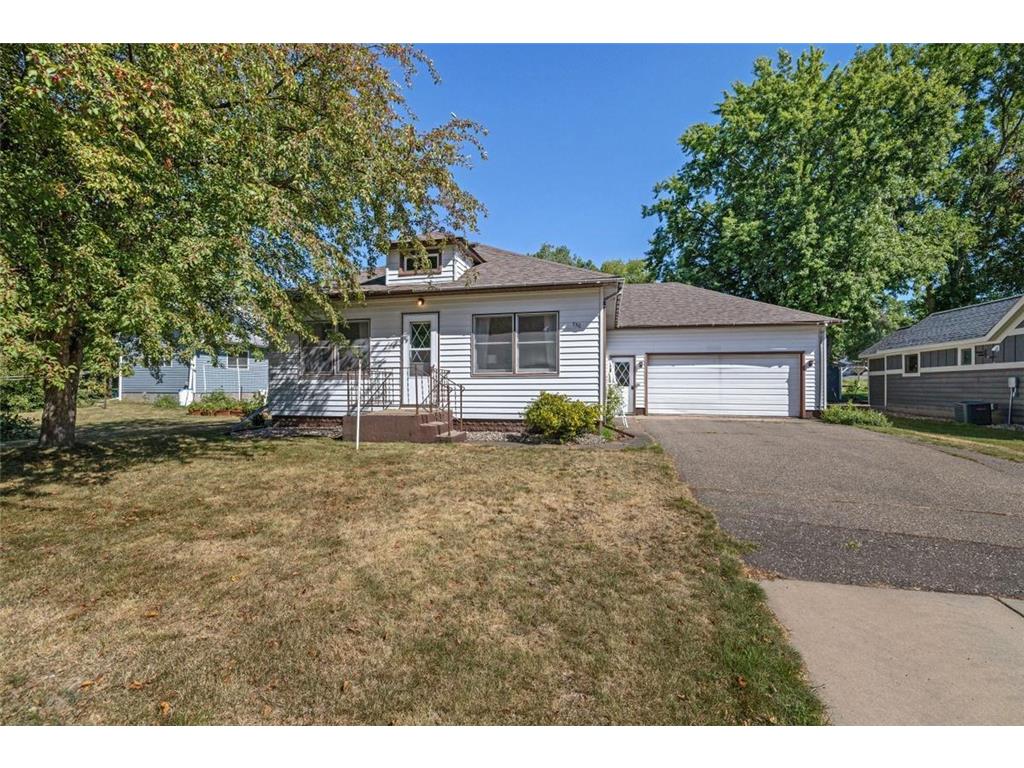 750 Oak Street, Baldwin, WI, 54002 MLS 6245058 Edina Realty