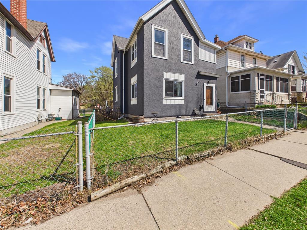 750 Robert Street S Saint Paul MN 55107 7060151 image2