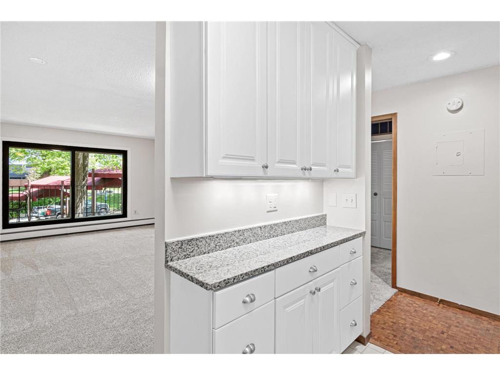 7500 Cahill Road #101C Edina MN 55439 7067343 image8