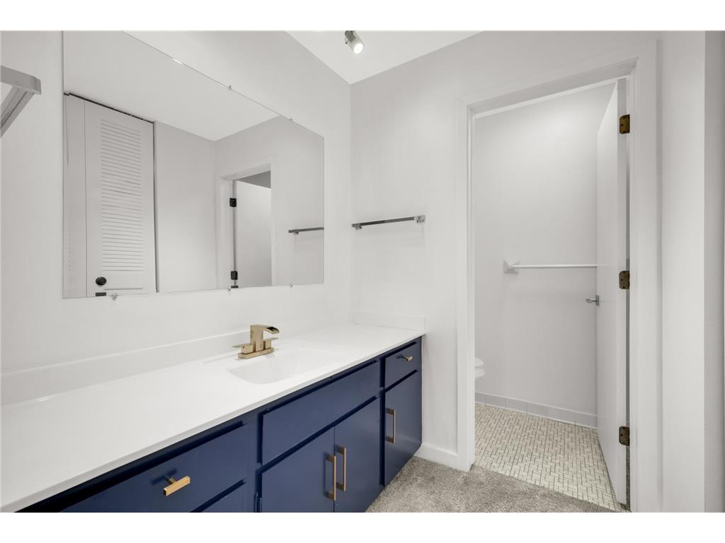 7500 Cahill Road #304C Edina MN 55439 7066418 image17