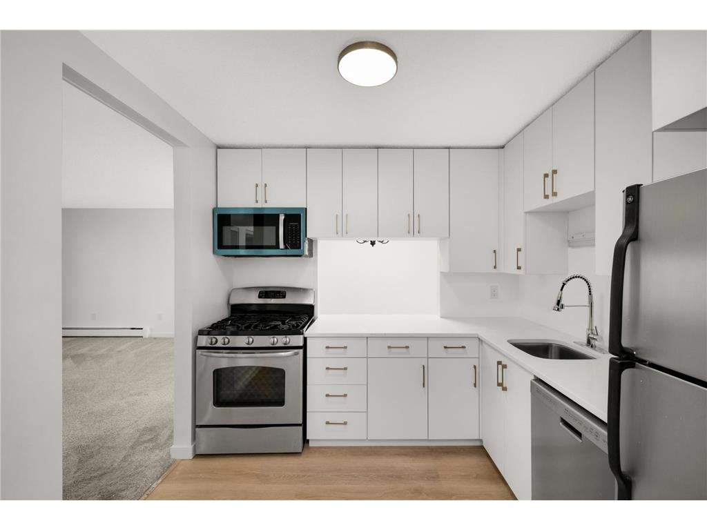 7500 Cahill Road #304C Edina MN 55439 7066418 image2