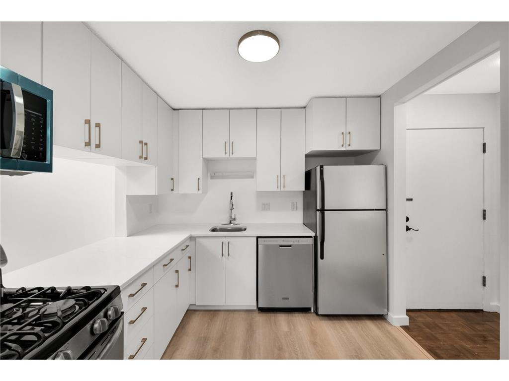 7500 Cahill Road #304C Edina MN 55439 7066418 image3