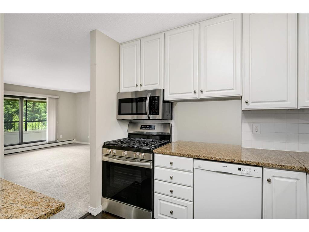 7500 Cahill Road #308C Edina MN 55439 6746263 image17