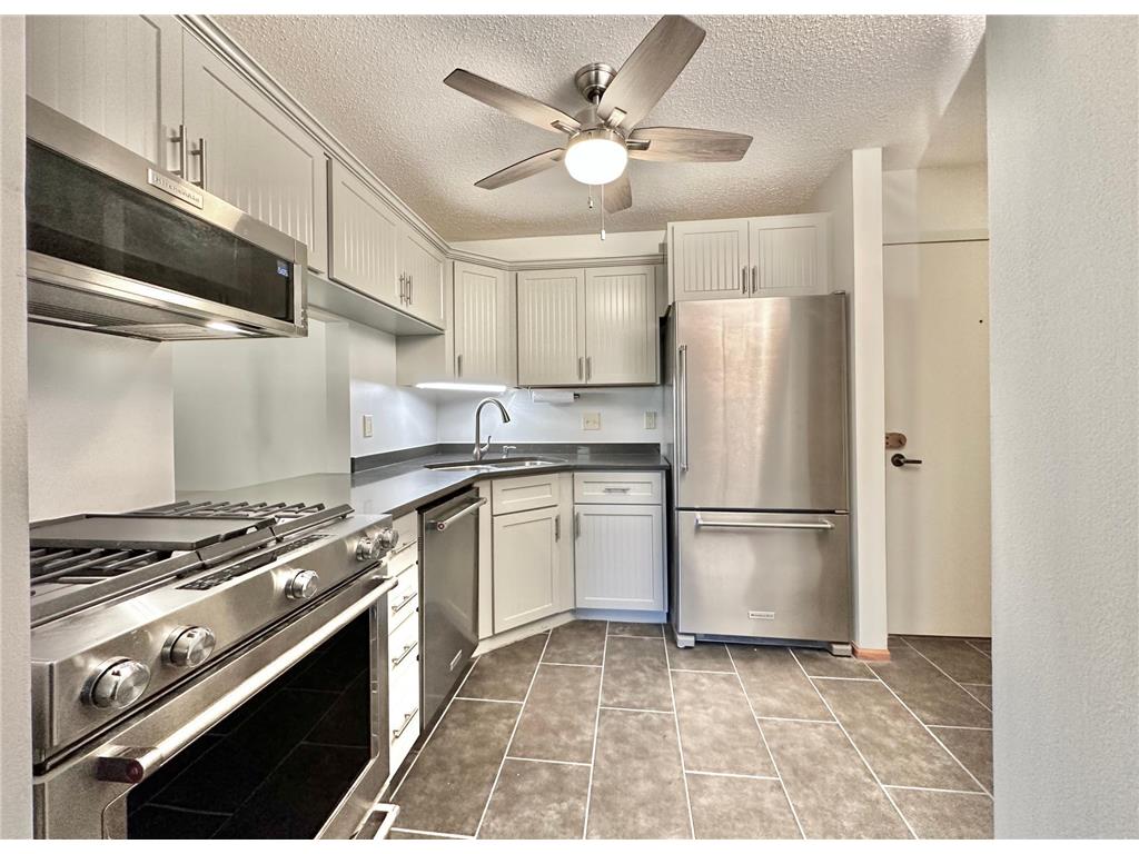 7500 Cahill Road #310C Edina MN 55439 6396424 image1