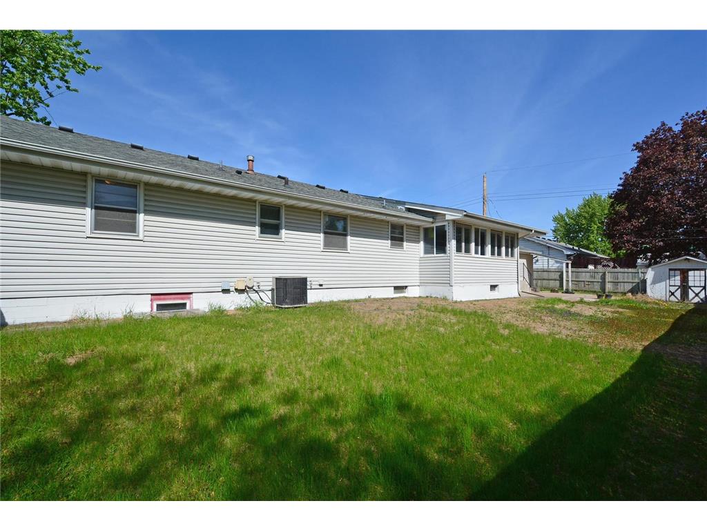 7500 Janell Avenue N Brooklyn Park MN 55428 7074575 image4