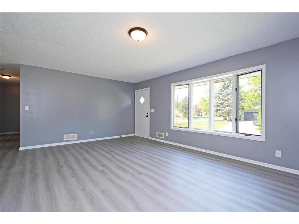 7500 Janell Avenue N Brooklyn Park MN 55428 7074575 image8