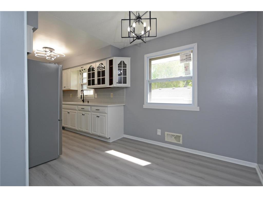 7500 Janell Avenue N Brooklyn Park MN 55428 7074575 image9