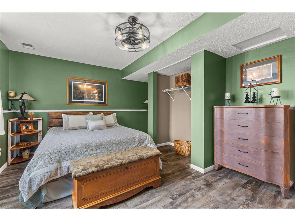 7501 82nd Avenue N Brooklyn Park MN 55445 7062449 image17