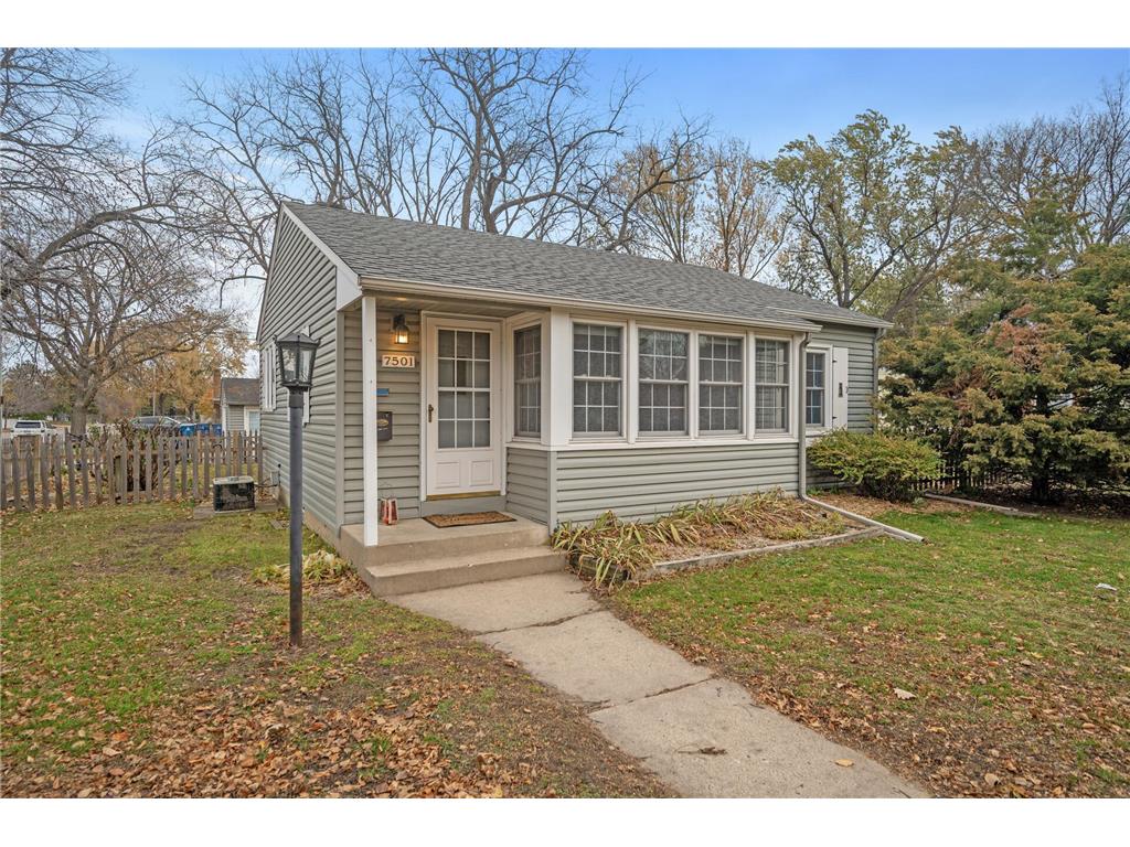 7501 Park Avenue, Richfield, MN 55423 MLS 6458464 Edina Realty