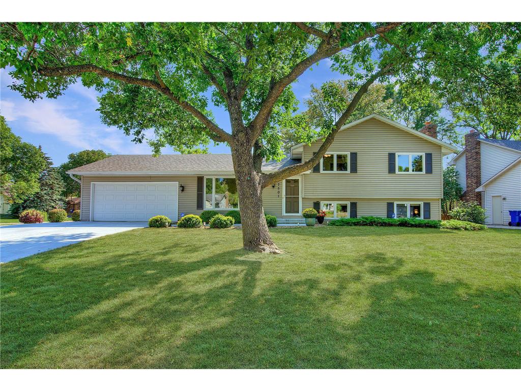 7501 W 100th Street, Bloomington, MN, 55438 MLS 6260856 Edina Realty