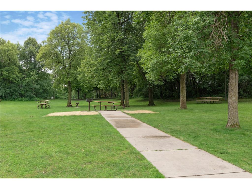 7501 W 100th Street Bloomington MN 55438 7003450 image31
