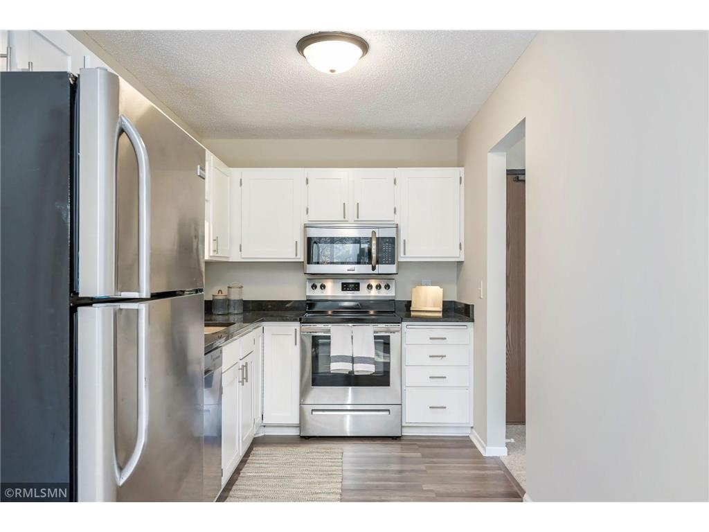 7501 W 101st Street #112 Bloomington MN 55438 6816374 image11