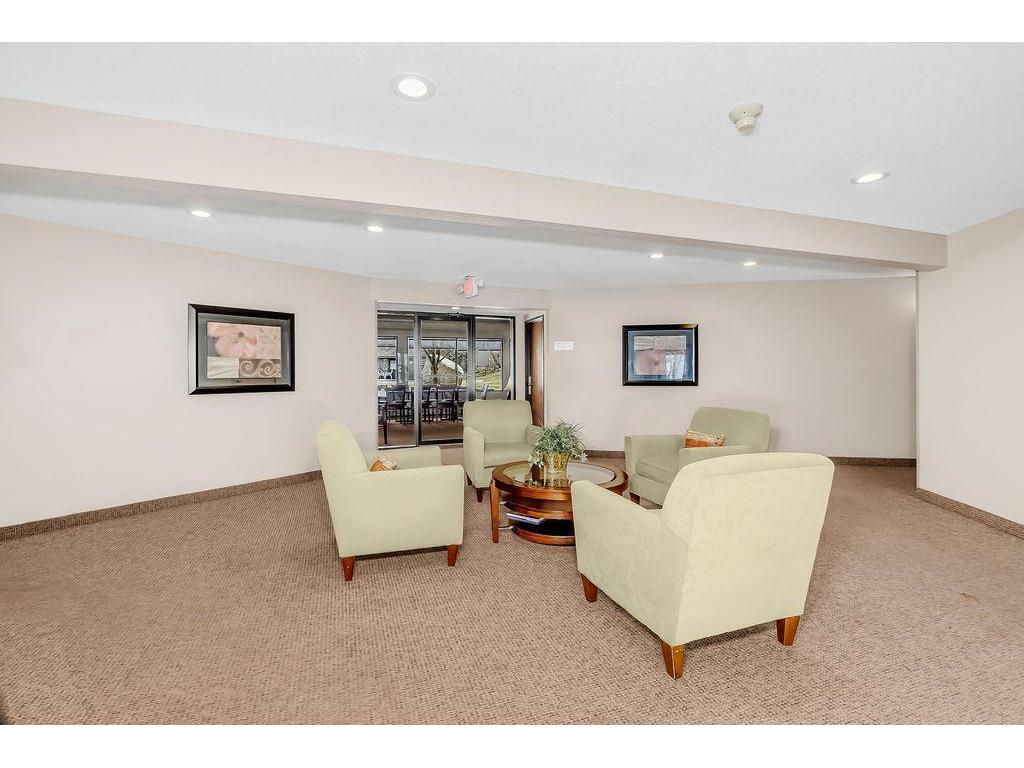 7501 W 101st Street #320 Bloomington MN 55438 7041075 image12