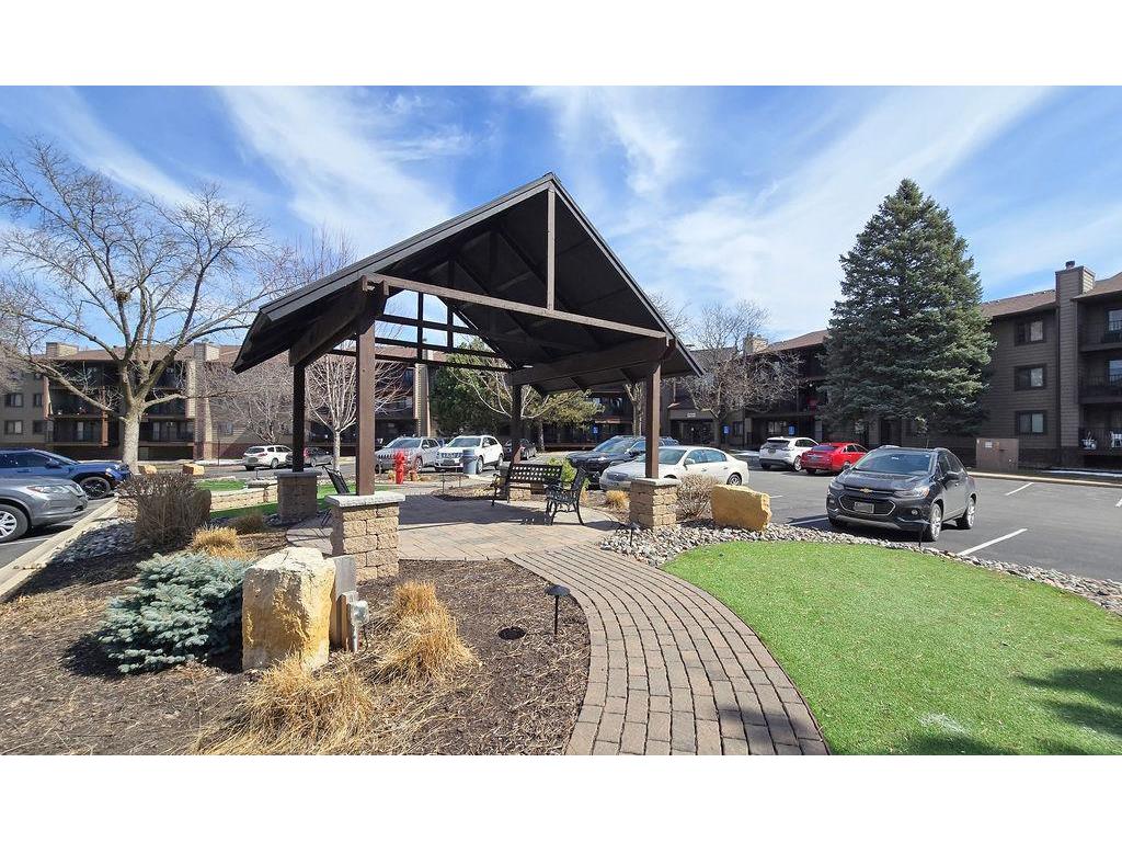 7501 W 101st Street #320 Bloomington MN 55438 7041075 image16