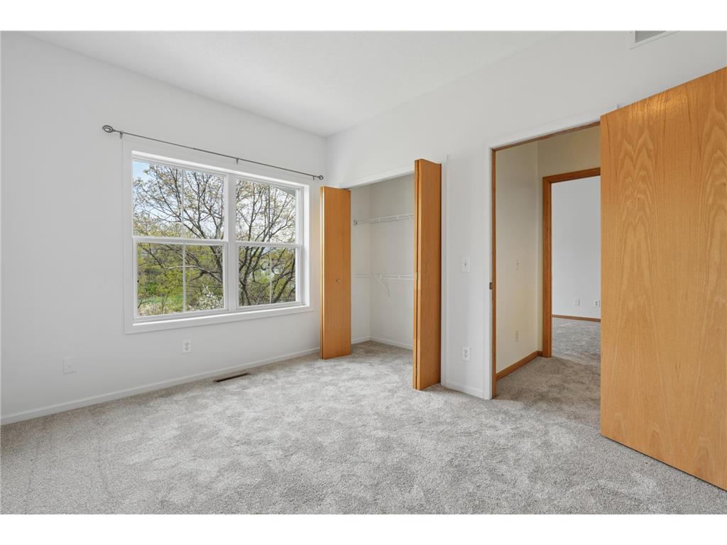7503 5th Street N Oakdale MN 55128 7046932 image17
