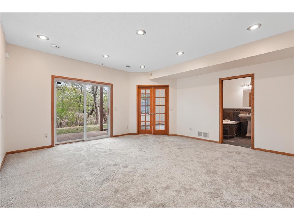 7503 5th Street N Oakdale MN 55128 7046932 image20