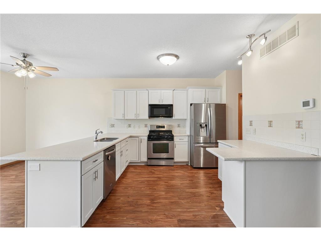 7503 5th Street N Oakdale MN 55128 7046932 image7