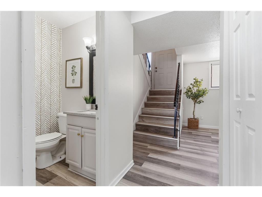 7504 Germane Trail Apple Valley MN 55124 6821648 image13