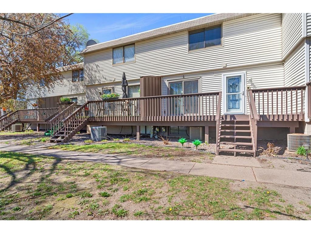 7505 62nd Court N Brooklyn Park MN 55428 7061950 image1