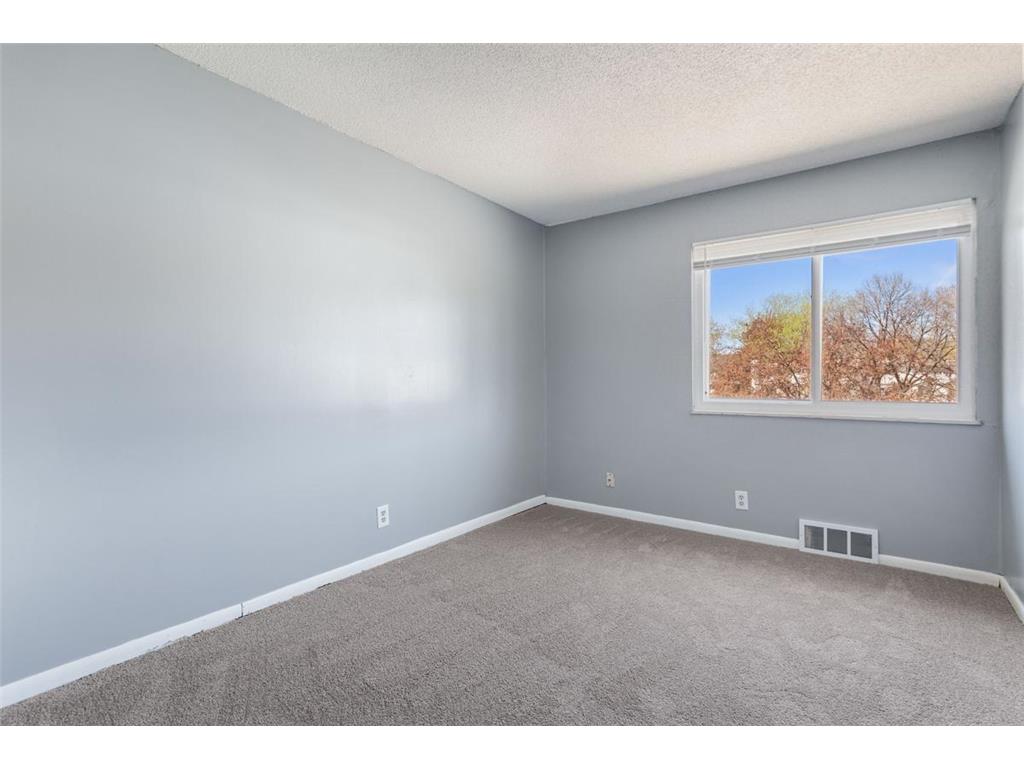 7505 62nd Court N Brooklyn Park MN 55428 7061950 image12