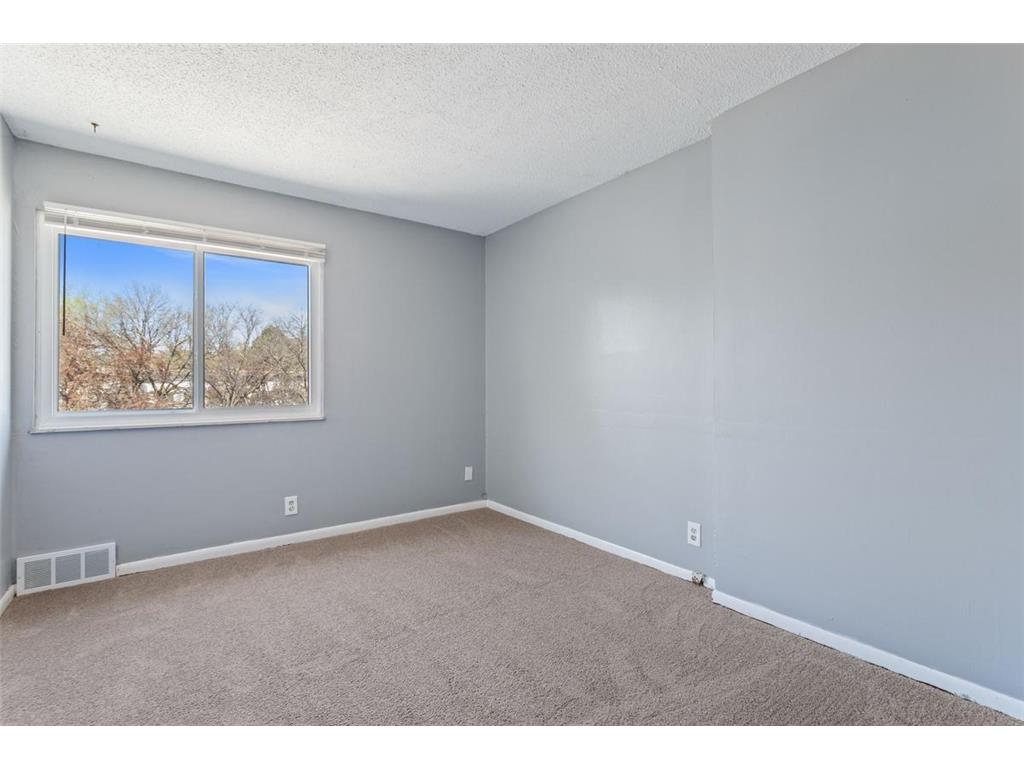 7505 62nd Court N Brooklyn Park MN 55428 7061950 image13