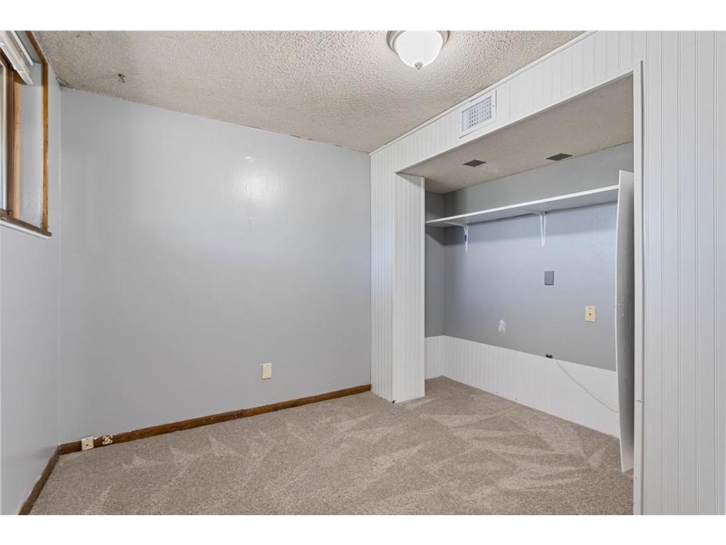 7505 62nd Court N Brooklyn Park MN 55428 7061950 image9