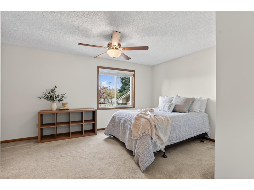 7505 Edgewood Drive Mounds View MN 55112 7062409 image17