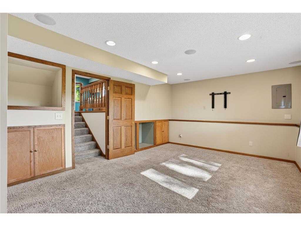 7505 Edgewood Drive Mounds View MN 55112 7062409 image22