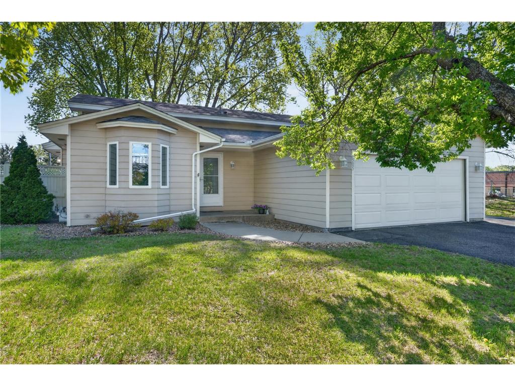 7505 Edgewood Drive Mounds View MN 55112 7062409 image31