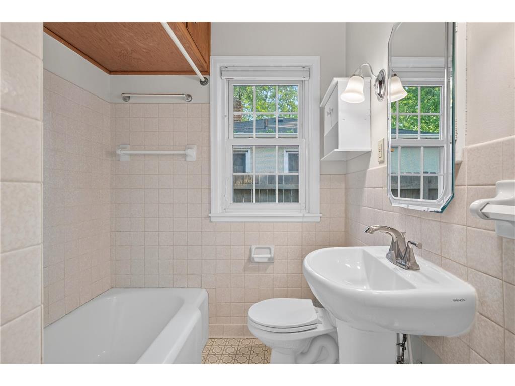 7506 Emerson Avenue S Richfield MN 55423 7074895 image17