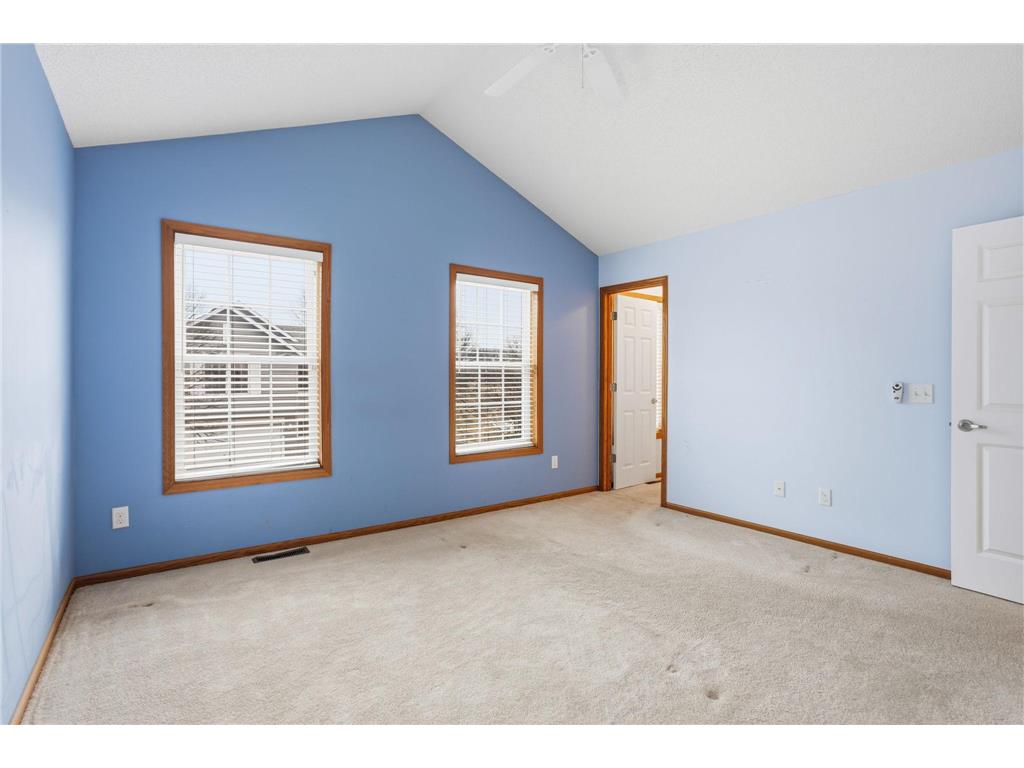 7506 Hampton Lane Shakopee MN 55379 7023750 image10